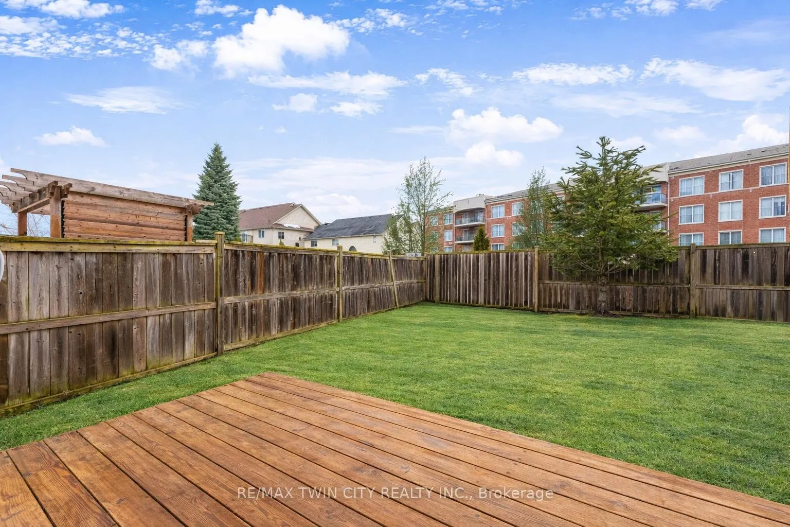 Photo 39 of 142 Dubrick Crescent, Kitchener — HOMEH