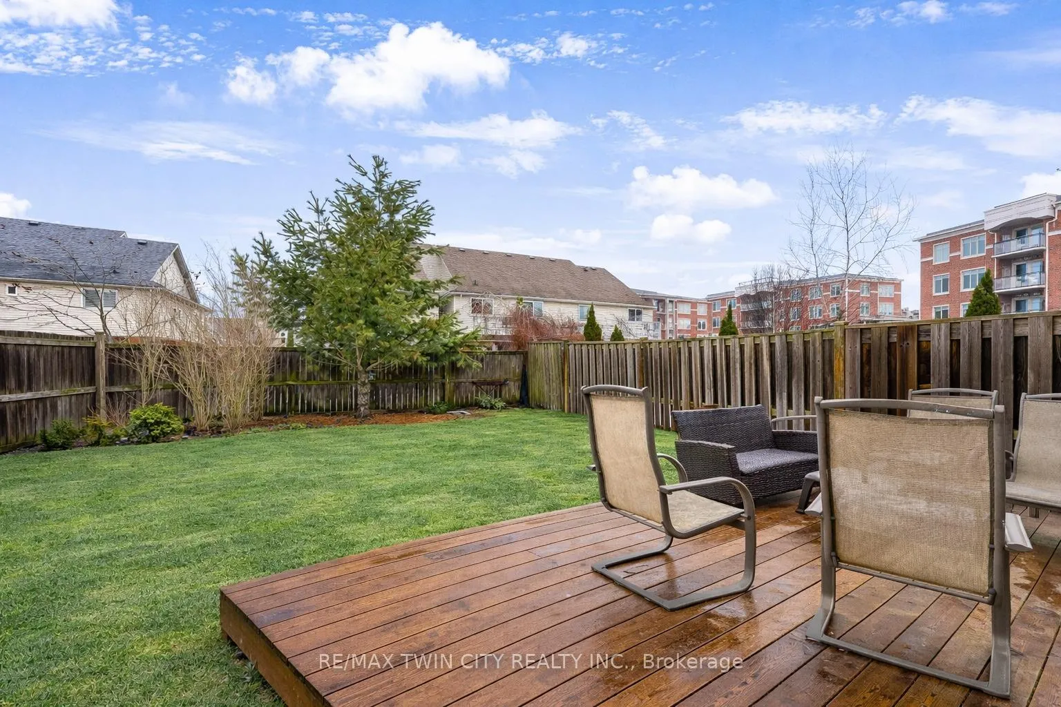 Photo 41 of 142 Dubrick Crescent, Kitchener — HOMEH
