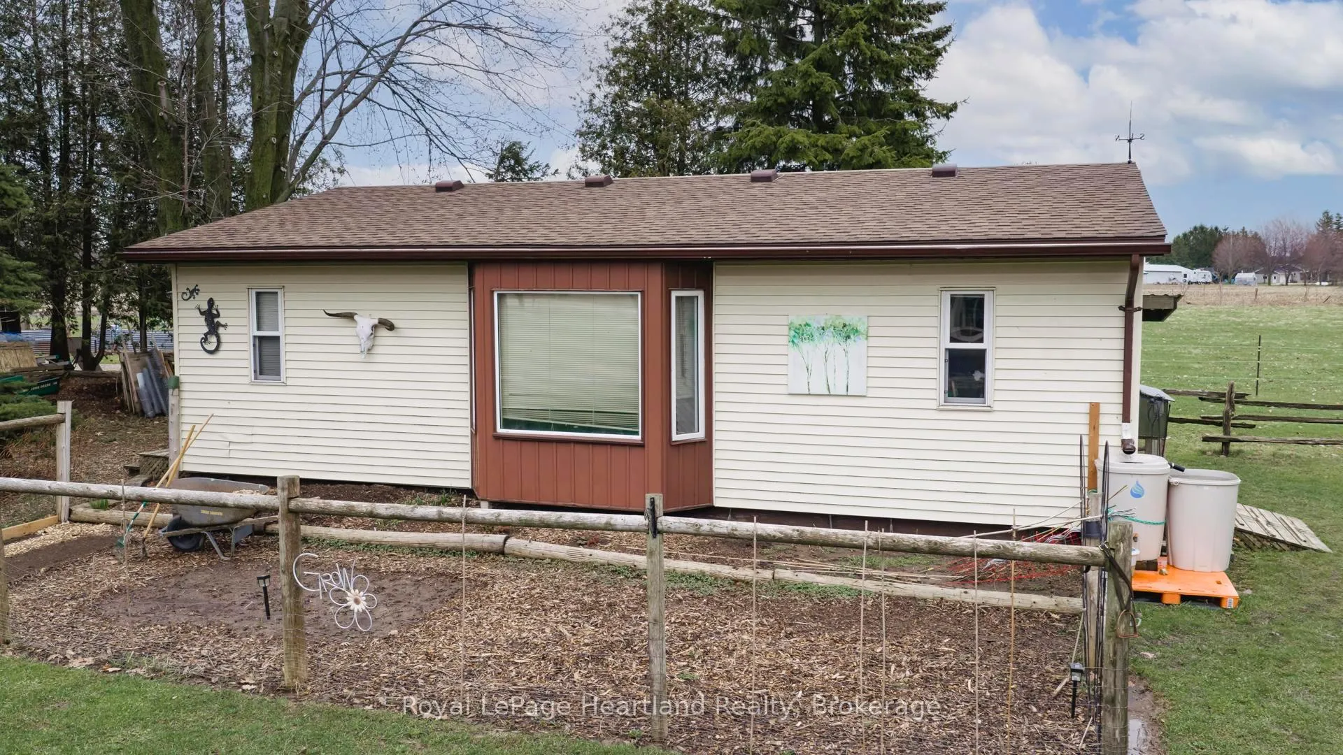 Photo 35 of 80308 Baseline Road, Central Huron, Clinton — HOMEH