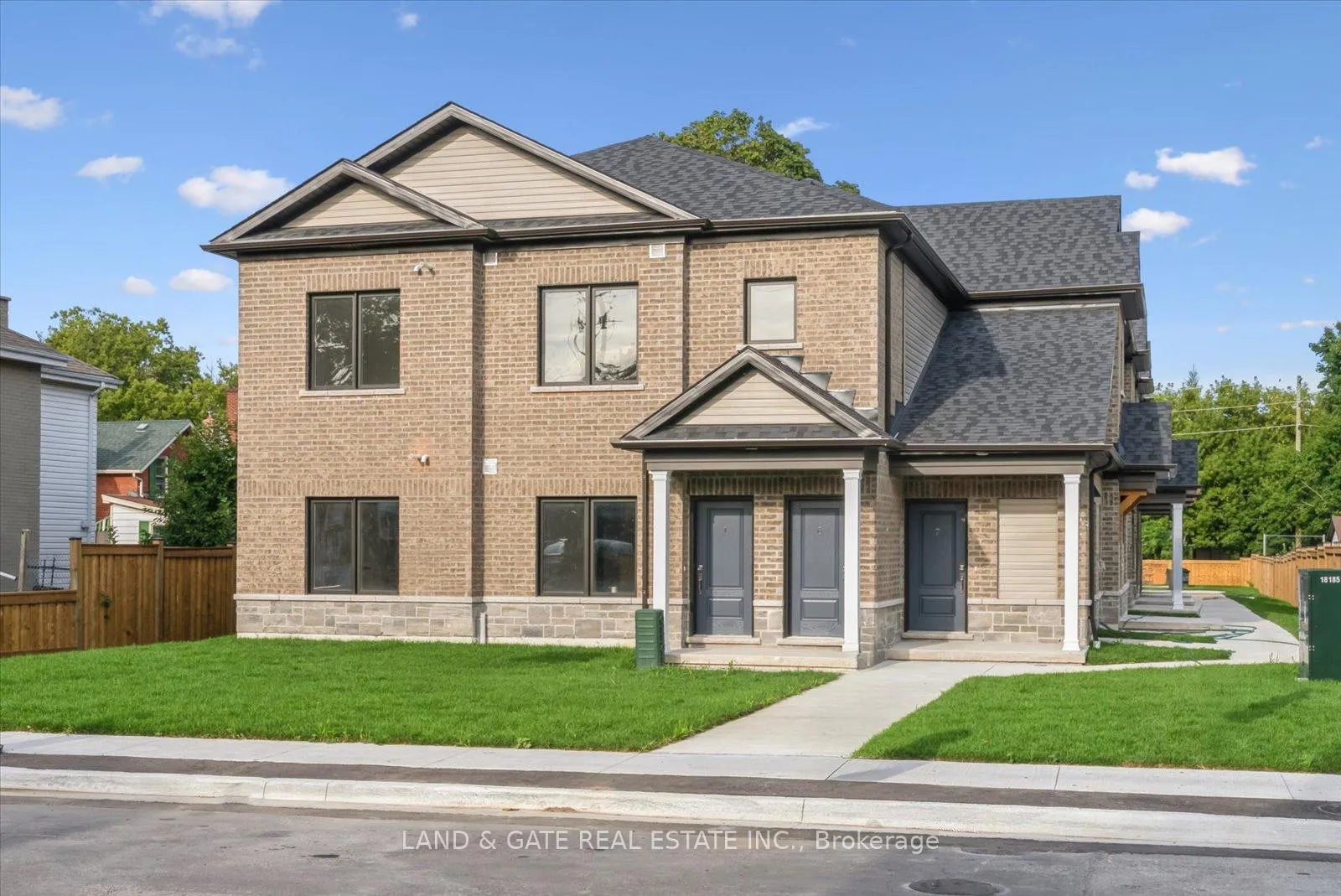 Photo 1 of Unit 2, 223 Albert Street, Oshawa, Central — HOMEH