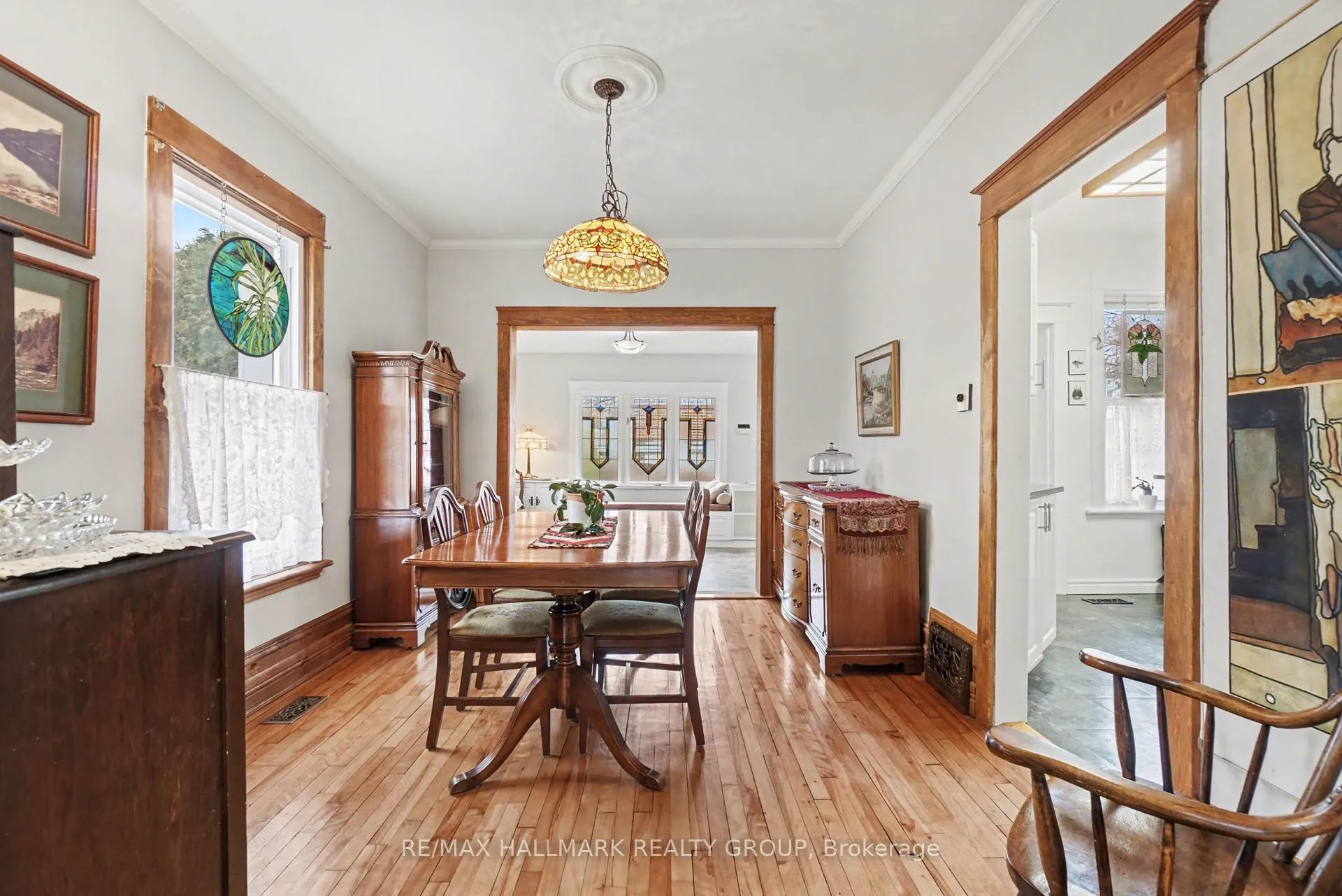Photo 7 of 115 Hamilton Avenue N, Ottawa, Ottawa West — HOMEH