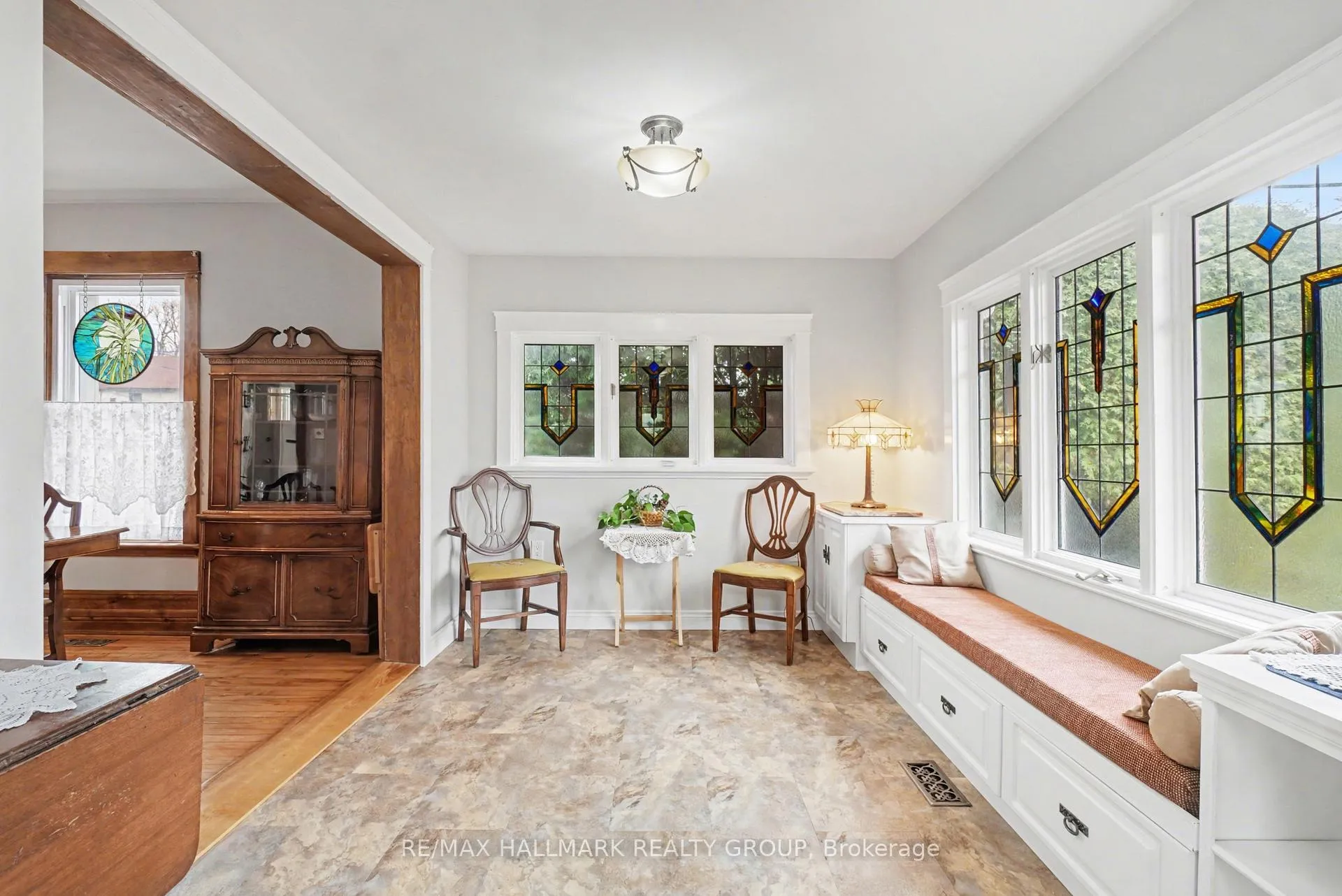 Photo 10 of 115 Hamilton Avenue N, Ottawa, Ottawa West — HOMEH