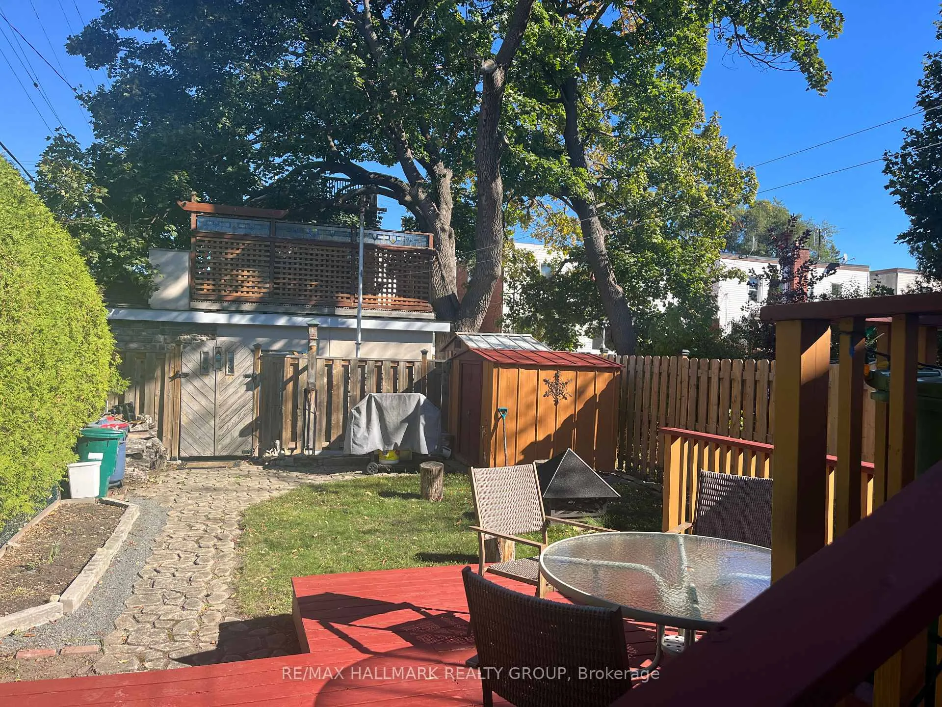 Photo 23 of 115 Hamilton Avenue N, Ottawa, Ottawa West — HOMEH