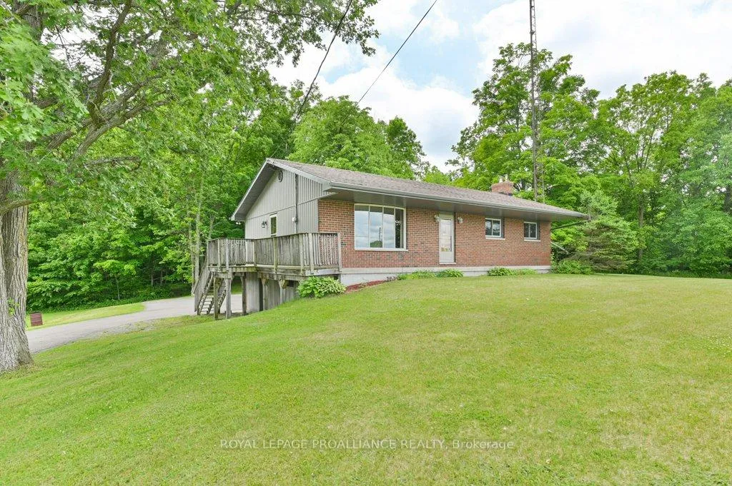 Photo 3 of 184 Bethel Road, Belleville, Thurlow Ward — HOMEH