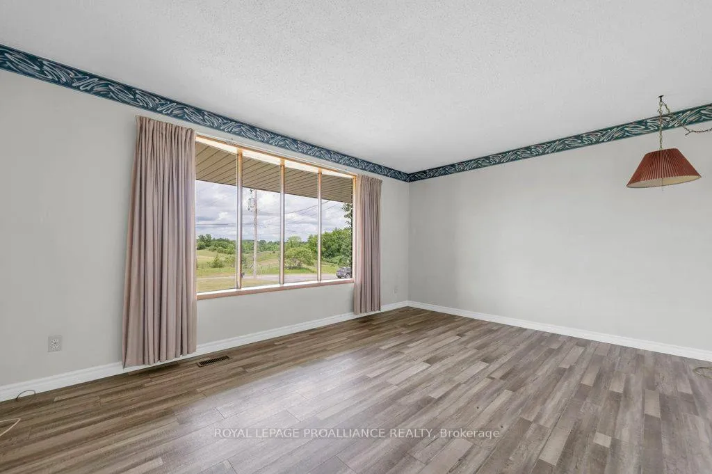 Photo 6 of 184 Bethel Road, Belleville, Thurlow Ward — HOMEH
