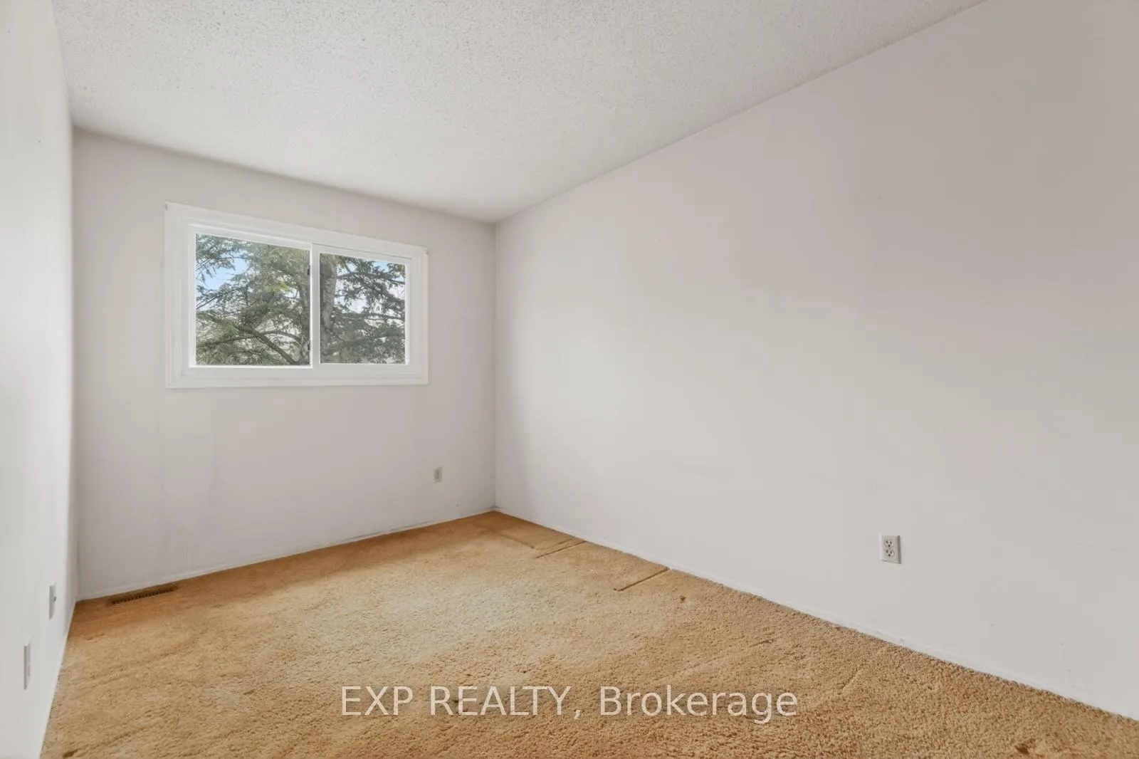 Photo 13 of 235 Teal Crescent, Ottawa, Chatelaine Village — HOMEH