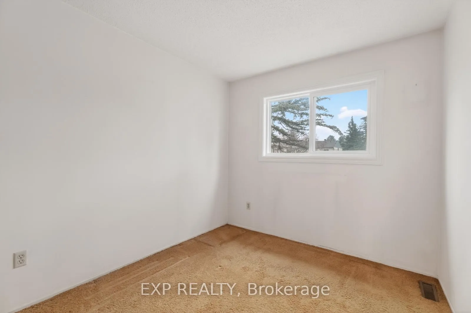 Photo 15 of 235 Teal Crescent, Ottawa, Chatelaine Village — HOMEH