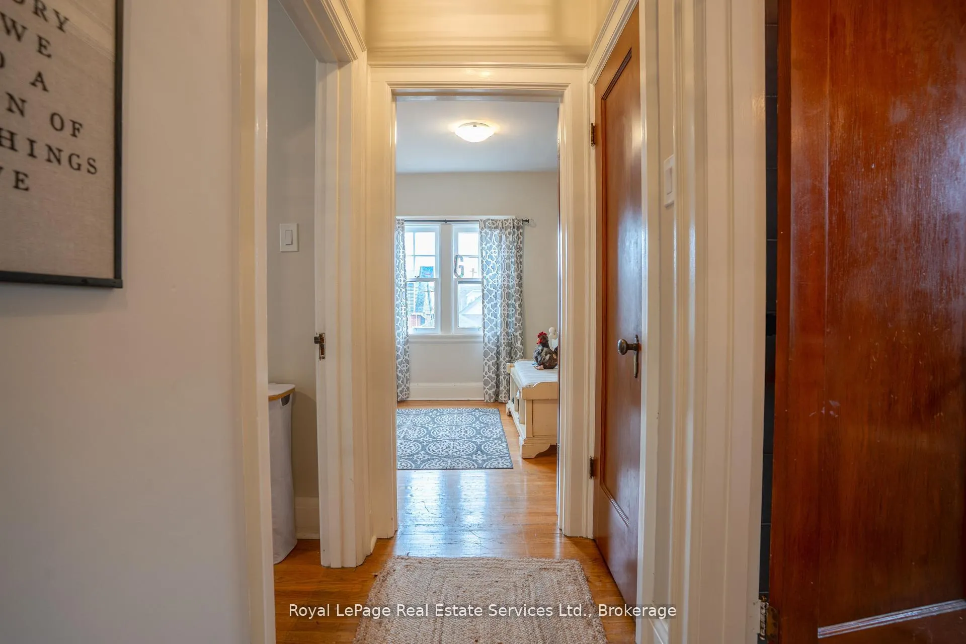 Photo 8 of 89 Edgemont Street S, Hamilton, Delta — HOMEH
