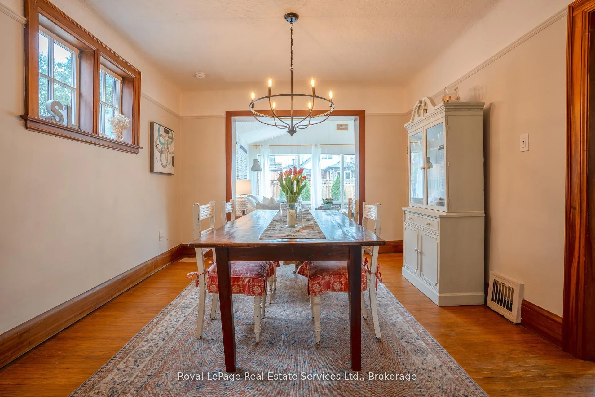 Photo 16 of 89 Edgemont Street S, Hamilton, Delta — HOMEH