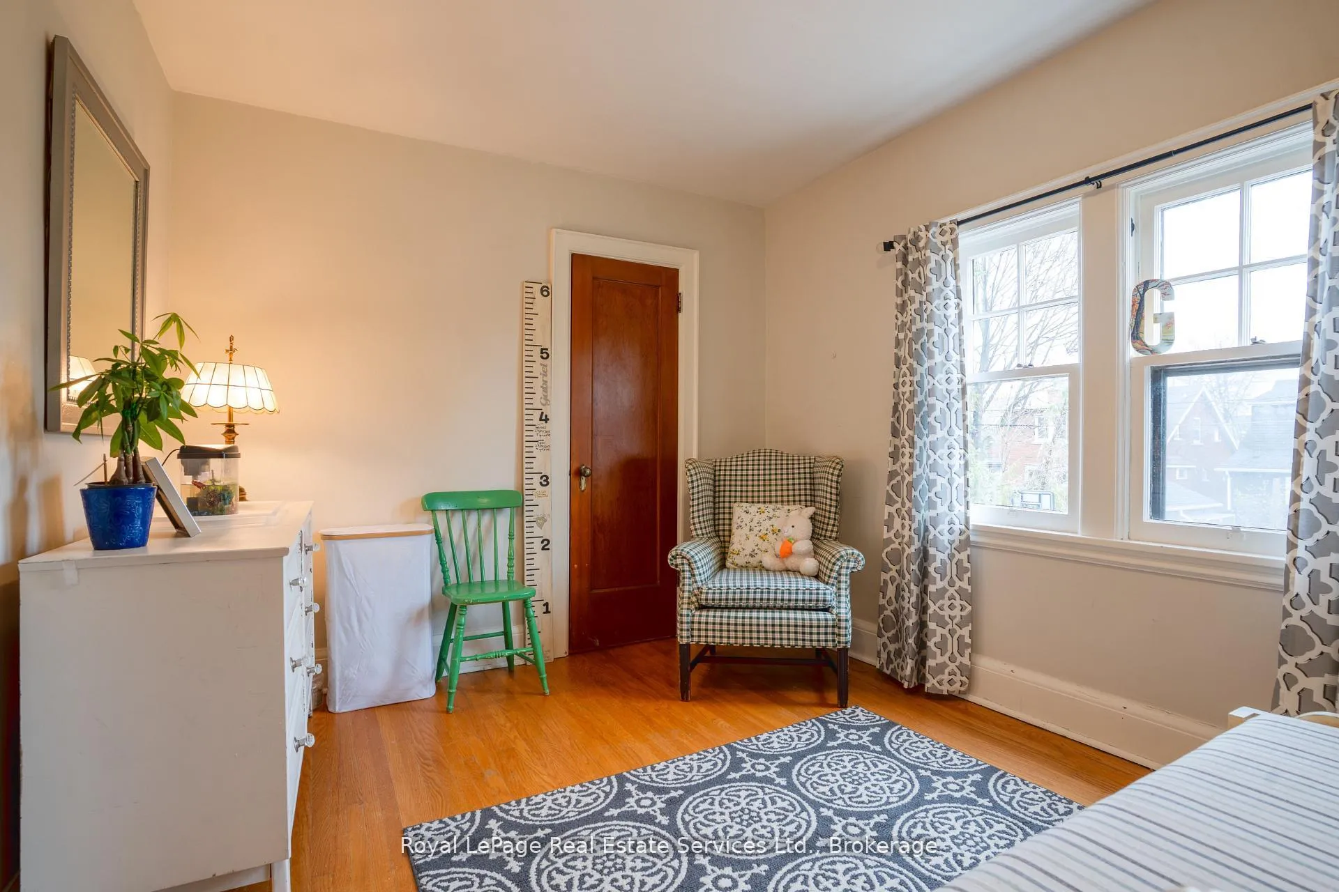 Photo 28 of 89 Edgemont Street S, Hamilton, Delta — HOMEH