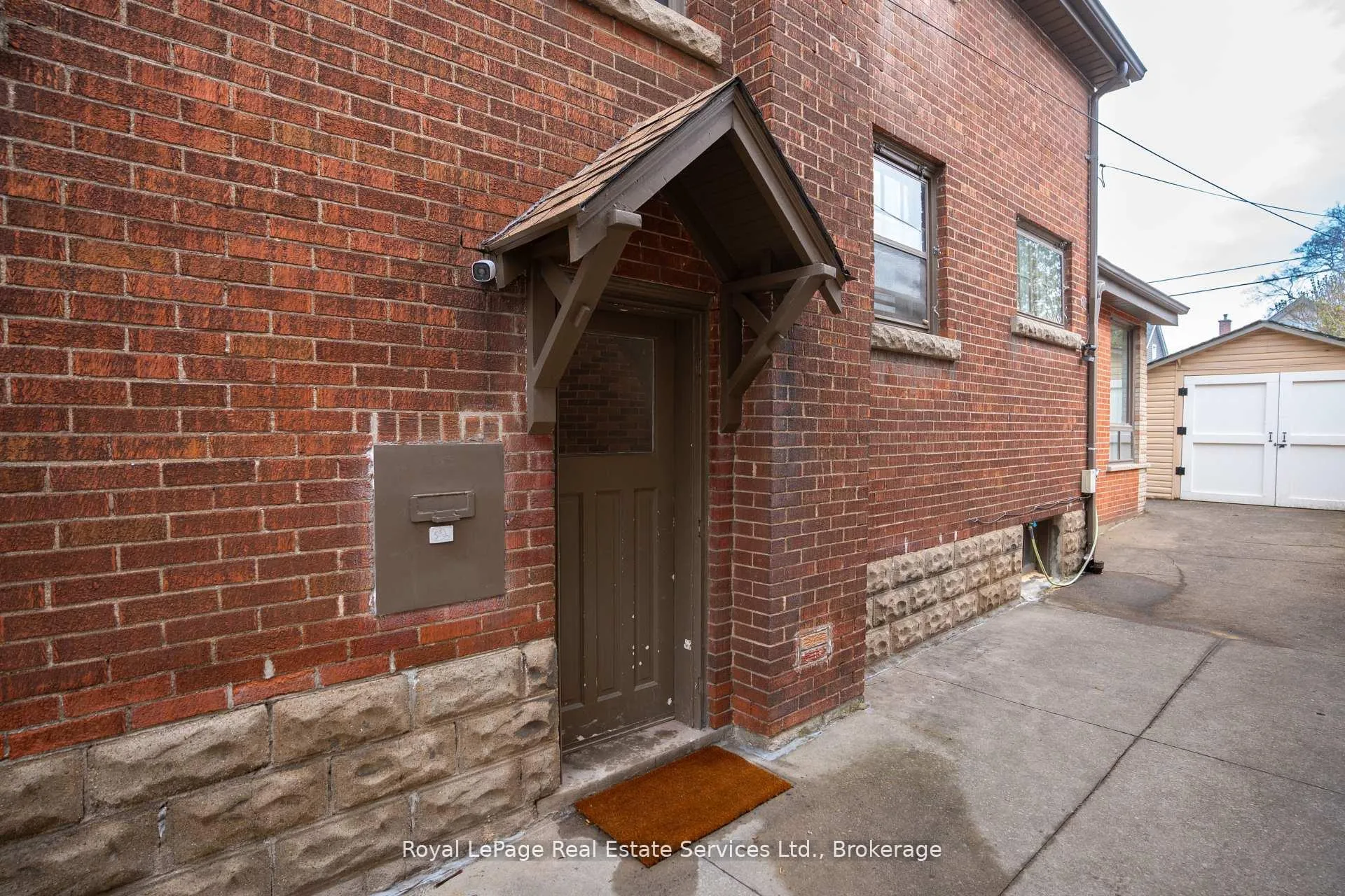 Photo 35 of 89 Edgemont Street S, Hamilton, Delta — HOMEH