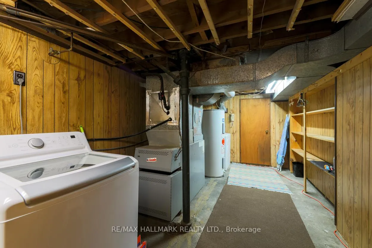 Photo 14 of 21 Phenix Drive, Scarborough, Birchcliffe-Cliffside — HOMEH