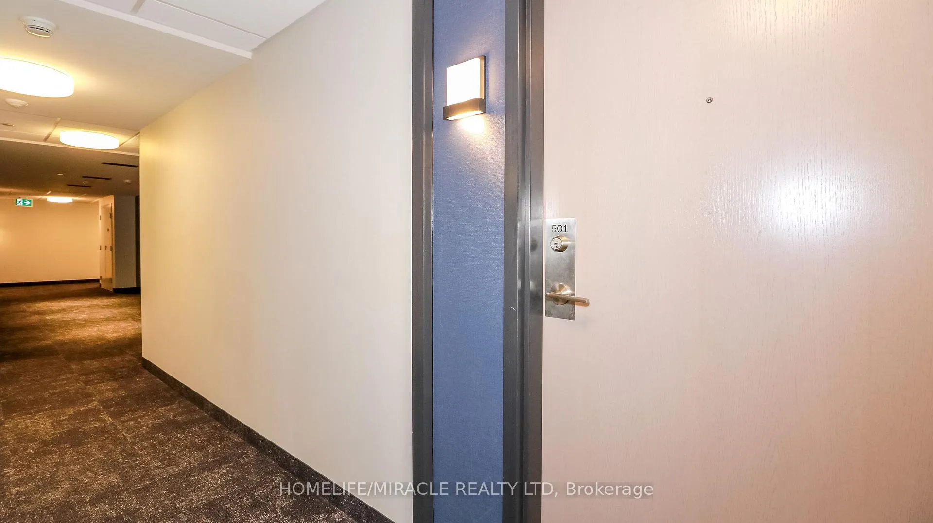 Photo 10 of Unit 501, 58 Lakeside Terrace, Barrie, Little Lake — HOMEH