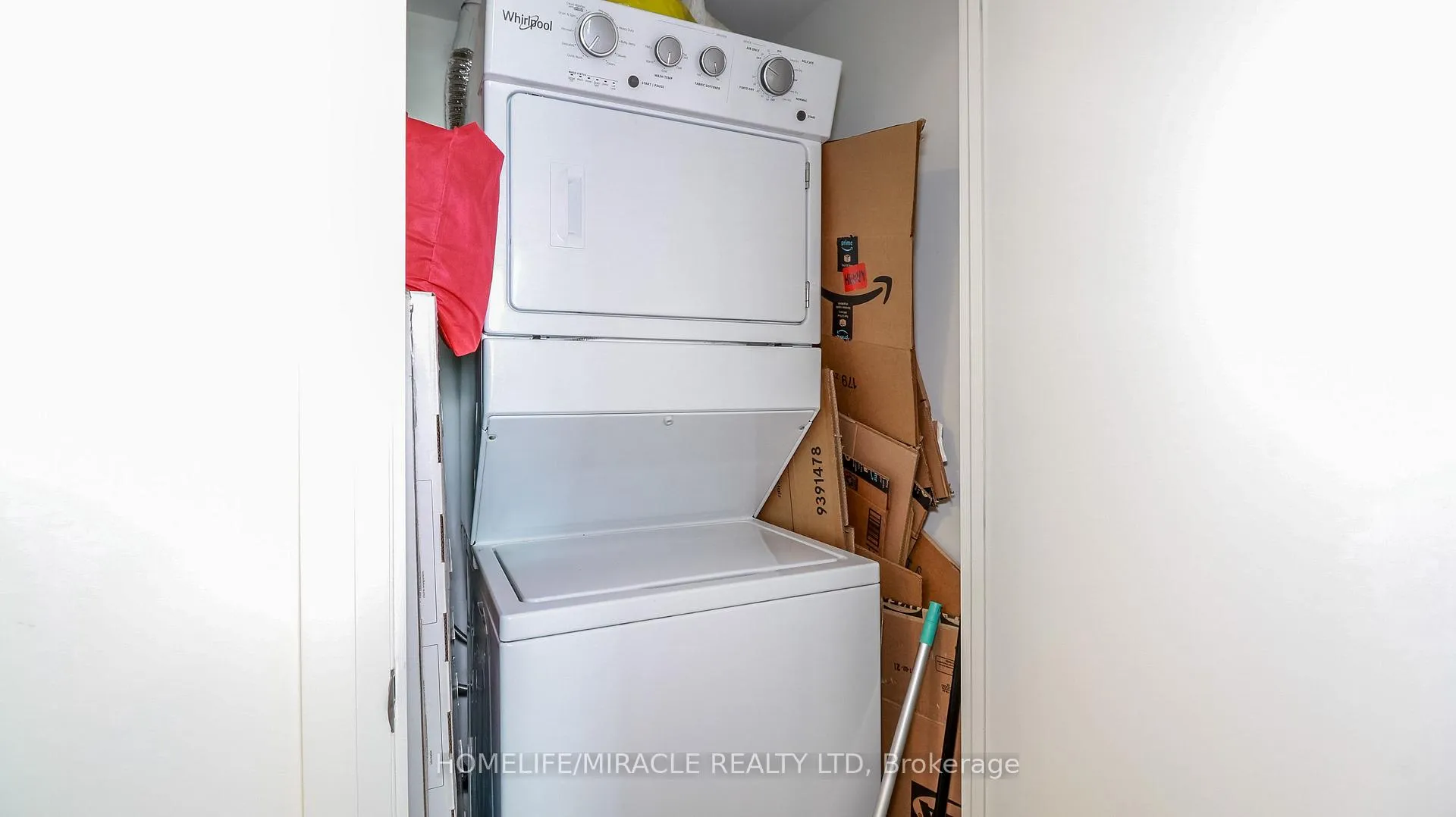 Photo 21 of Unit 501, 58 Lakeside Terrace, Barrie, Little Lake — HOMEH
