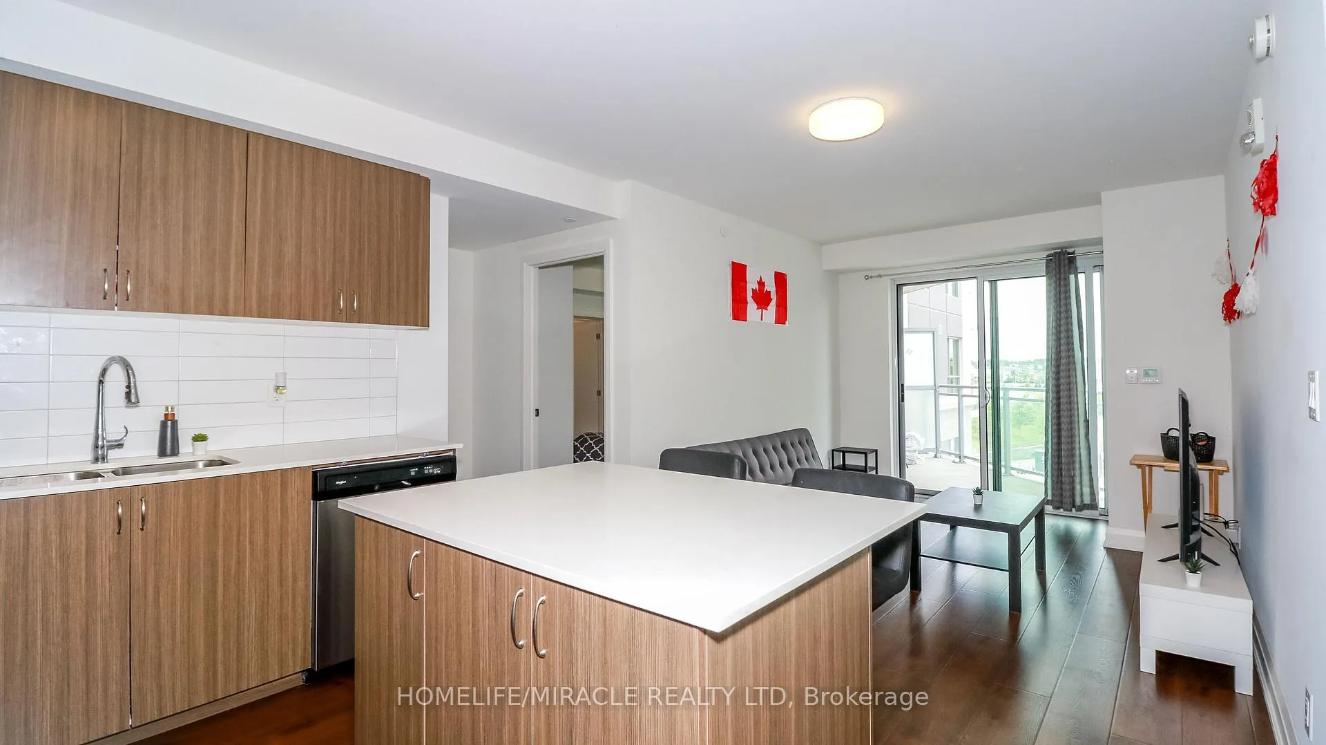 Photo 22 of Unit 501, 58 Lakeside Terrace, Barrie, Little Lake — HOMEH