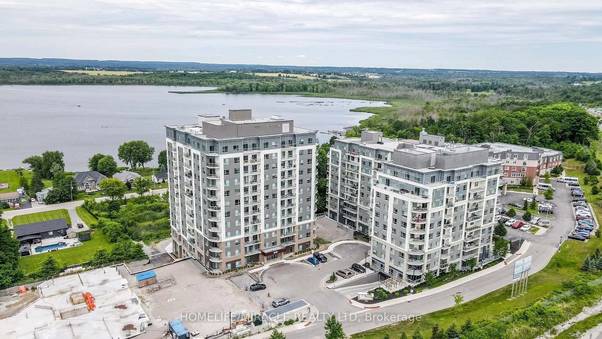 Photo 37 of Unit 501, 58 Lakeside Terrace, Barrie, Little Lake — HOMEH