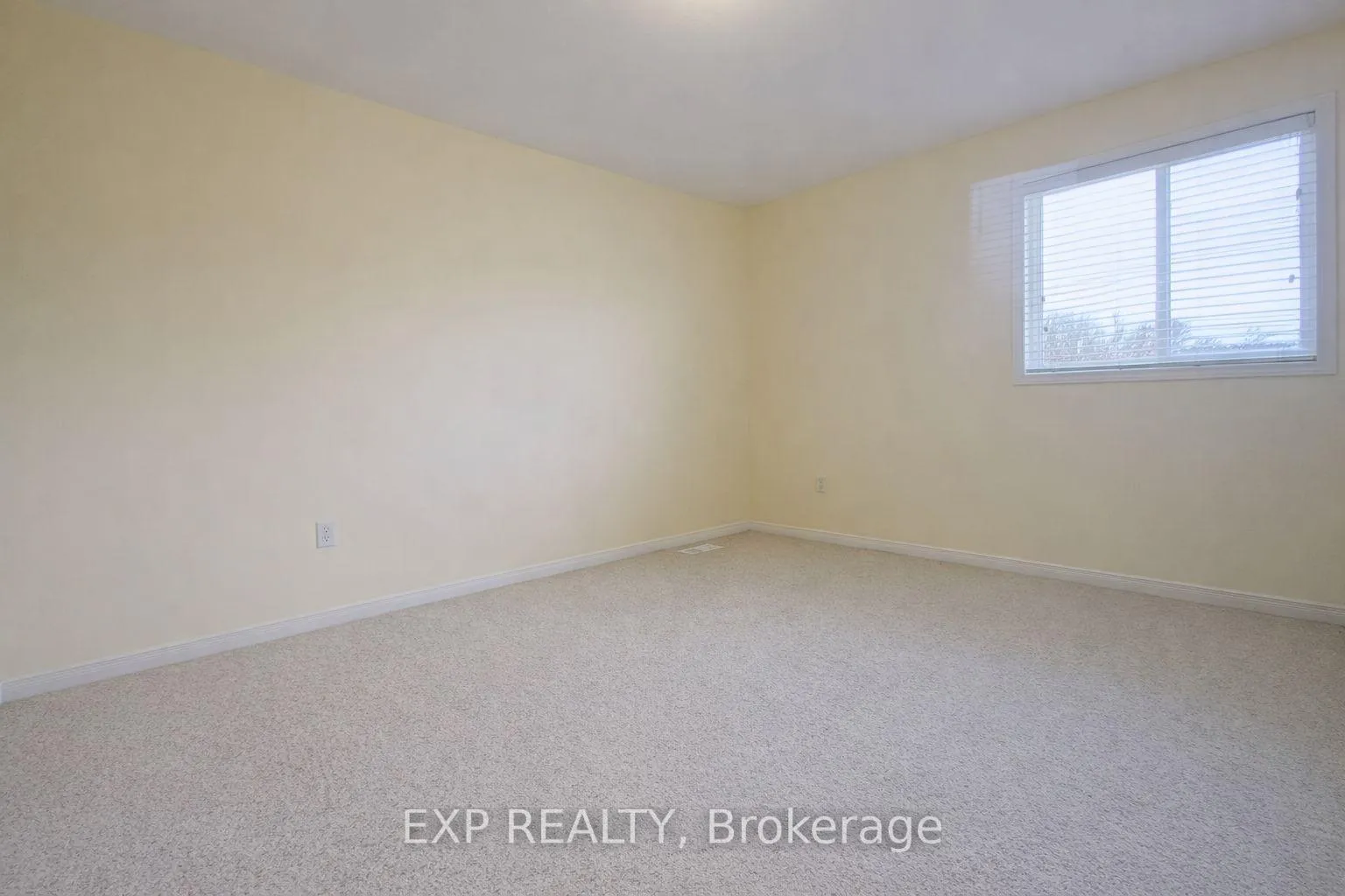 Photo 25 of 76 Templewood Dr, Kitchener — HOMEH