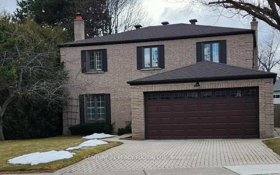 Front of 14 Farmington Main Cres