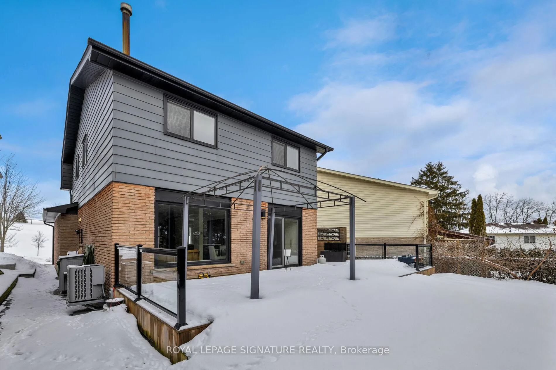 Photo 32 of 567 Downland Dr, Pickering, West Shore — HOMEH