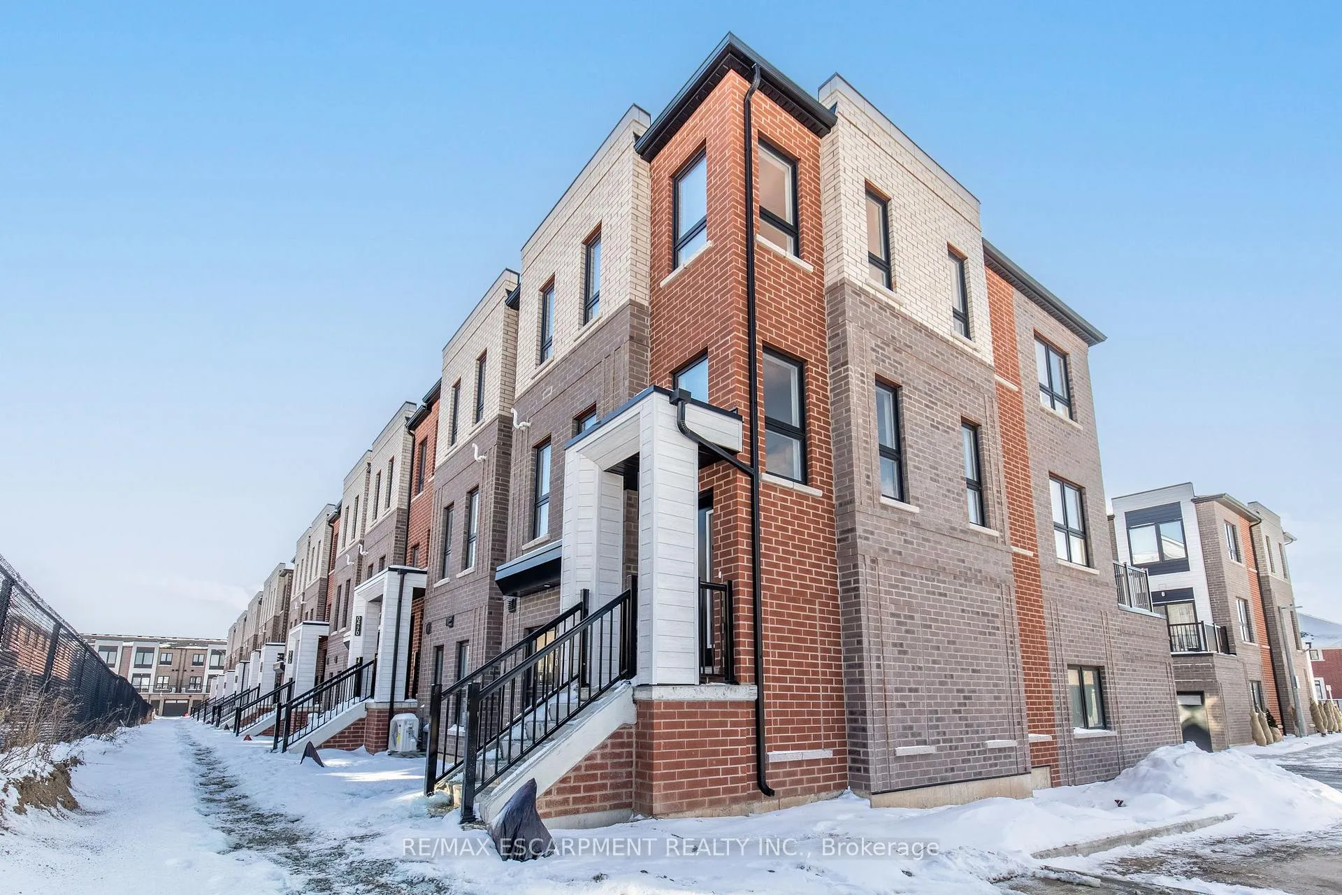Front of Unit 4, 70 Kenesky Dr