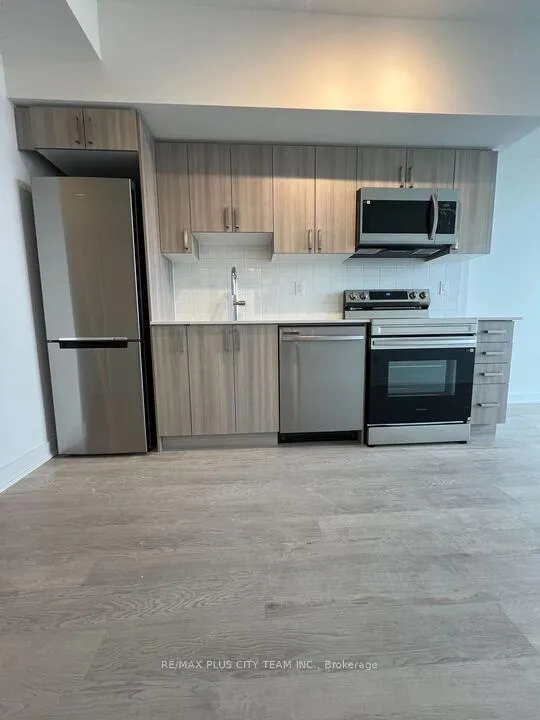 Photo 6 of Unit 207, 1010 Sandy Beach Rd, Pickering, Bay Ridges — HOMEH