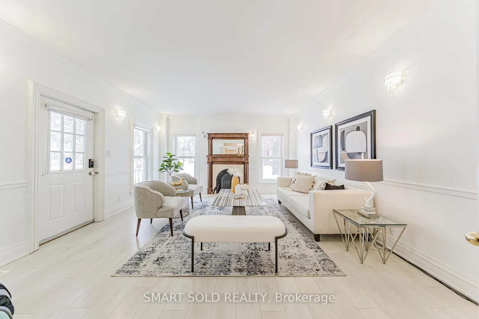 Photo 11 of 109 Main St, Markham, Unionville — HOMEH