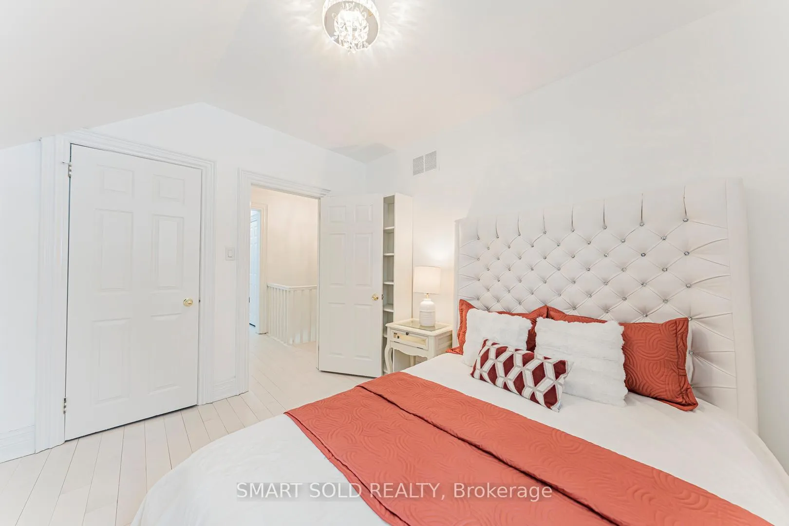 Photo 45 of 109 Main St, Markham, Unionville — HOMEH