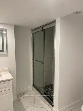 Photo 19 of Unit basement, 82 Banbridge Cres, Brampton, Credit Valley — HOMEH