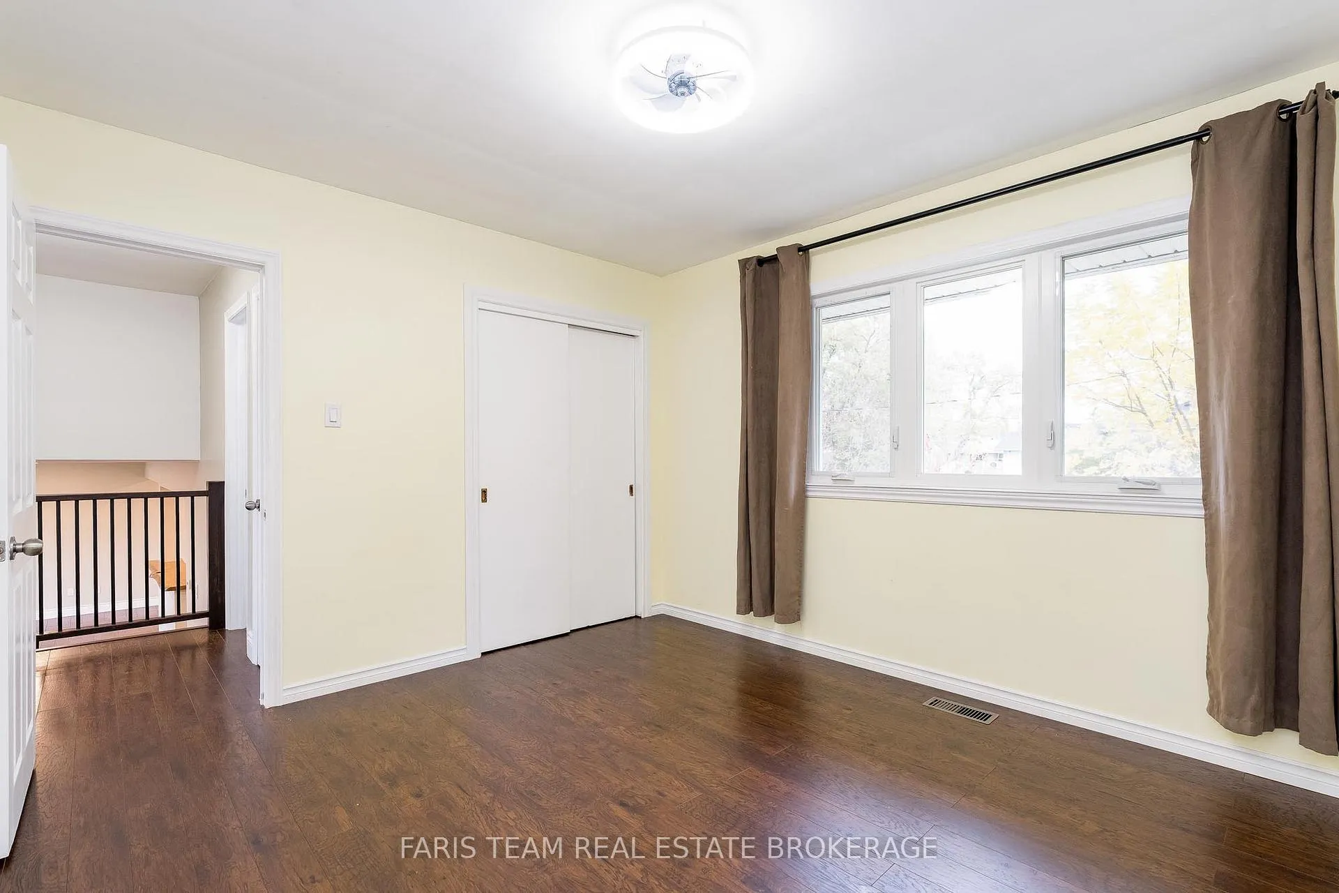 Photo 16 of 128 Rose St, Barrie, Wellington — HOMEH