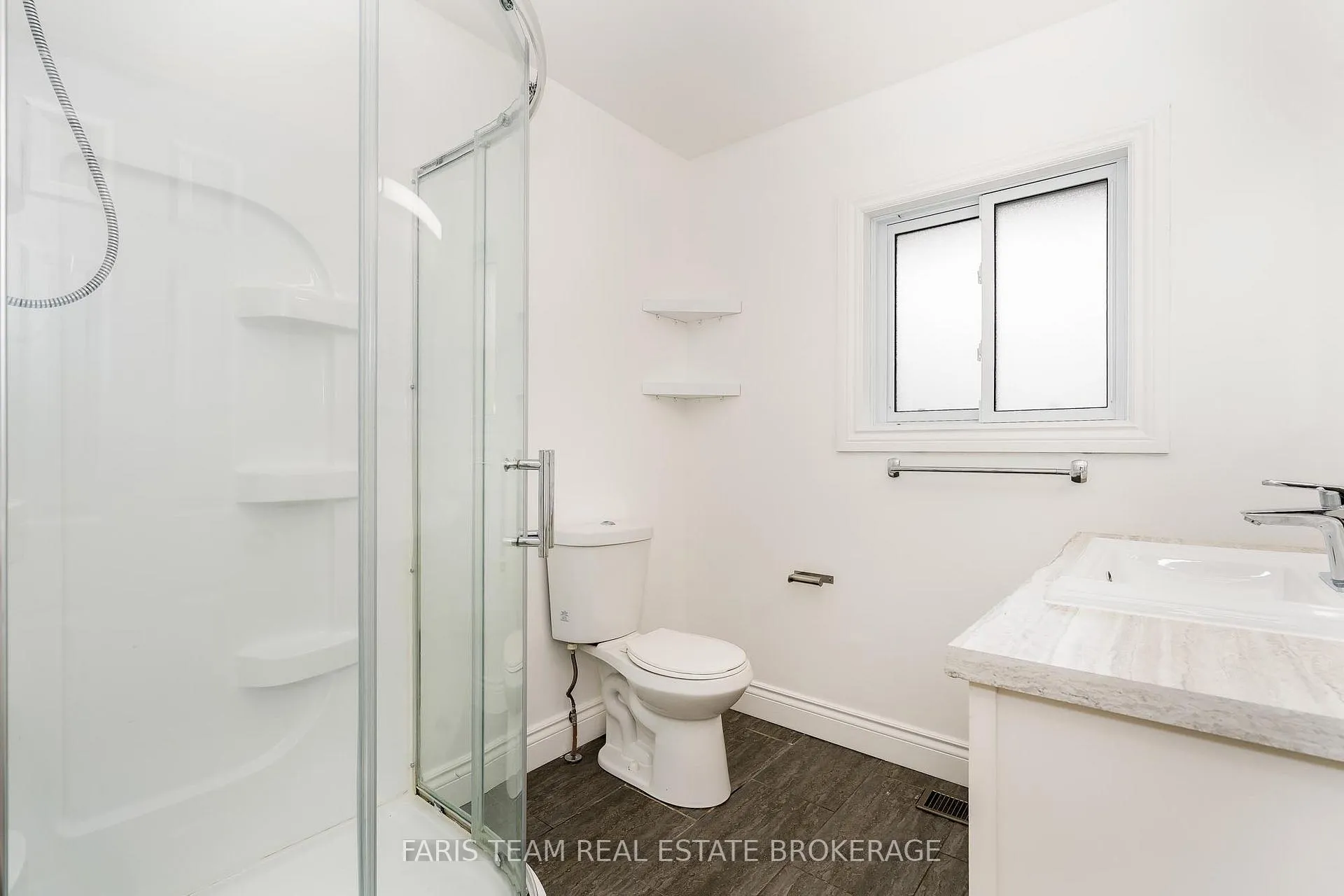 Photo 21 of 128 Rose St, Barrie, Wellington — HOMEH