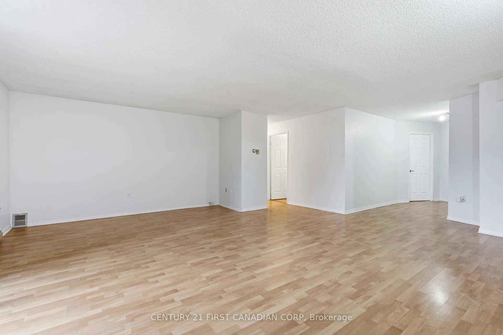Photo 13 of Unit 402, 500 Talbot St, London, East F — HOMEH