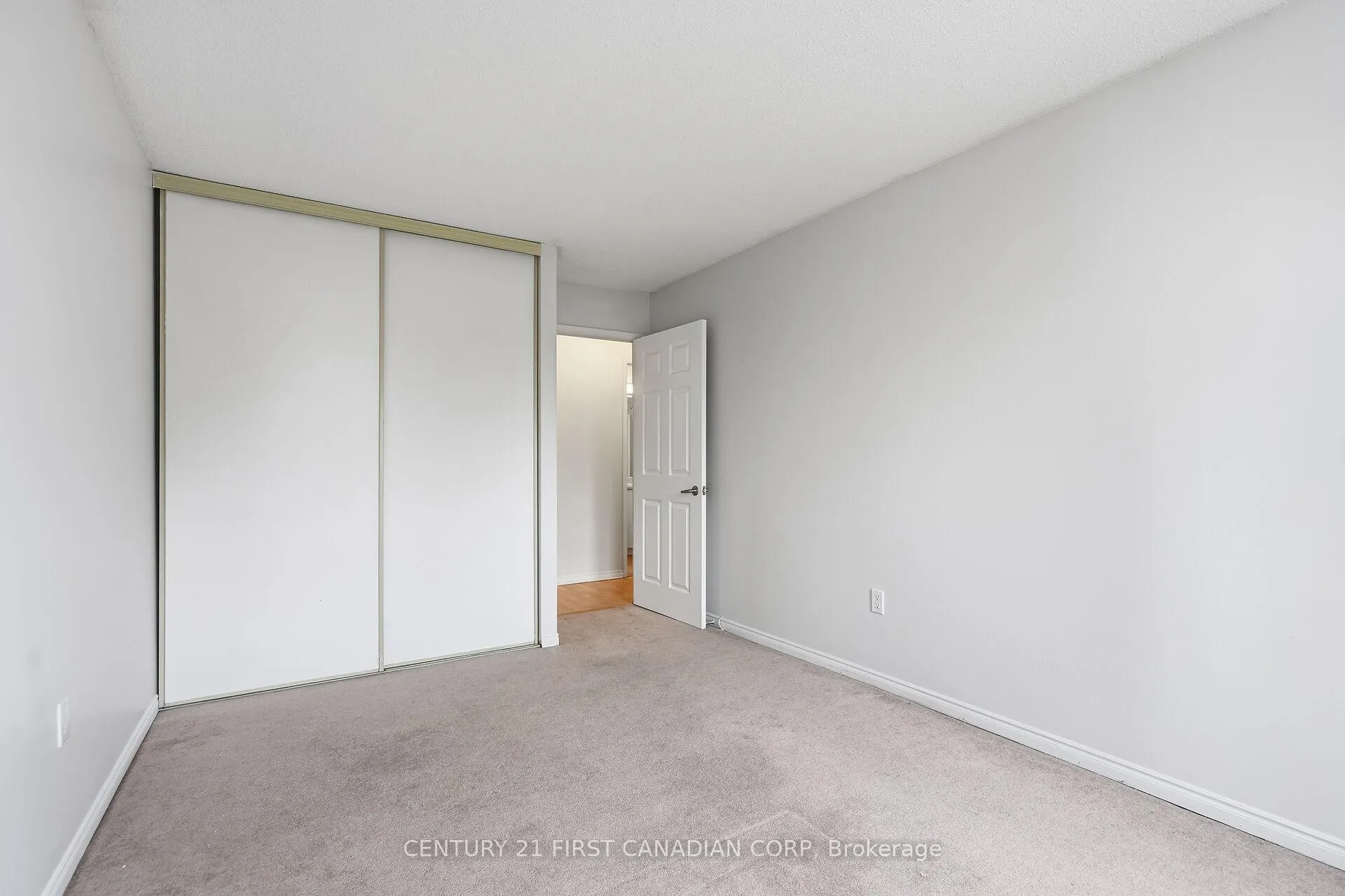 Photo 24 of Unit 402, 500 Talbot St, London, East F — HOMEH