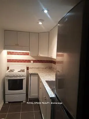 Photo 5 of Unit (Basement Unit), 6 Utopia Way, Brampton, Bram East — HOMEH