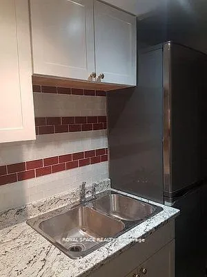 Photo 6 of Unit (Basement Unit), 6 Utopia Way, Brampton, Bram East — HOMEH
