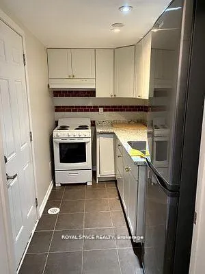 Photo 7 of Unit (Basement Unit), 6 Utopia Way, Brampton, Bram East — HOMEH