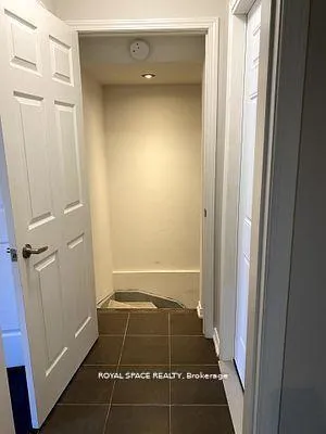 Photo 8 of Unit (Basement Unit), 6 Utopia Way, Brampton, Bram East — HOMEH