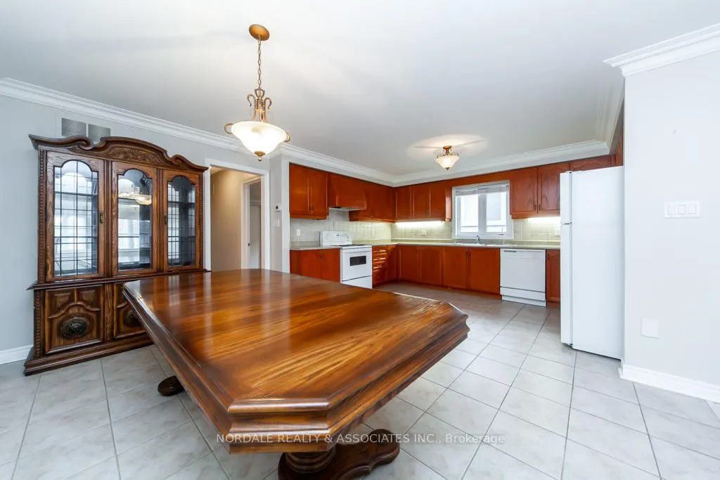Photo 15 of 58 San Vito Dr, Vaughan, Sonoma Heights — HOMEH