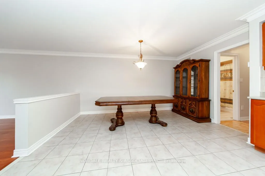 Photo 21 of 58 San Vito Dr, Vaughan, Sonoma Heights — HOMEH