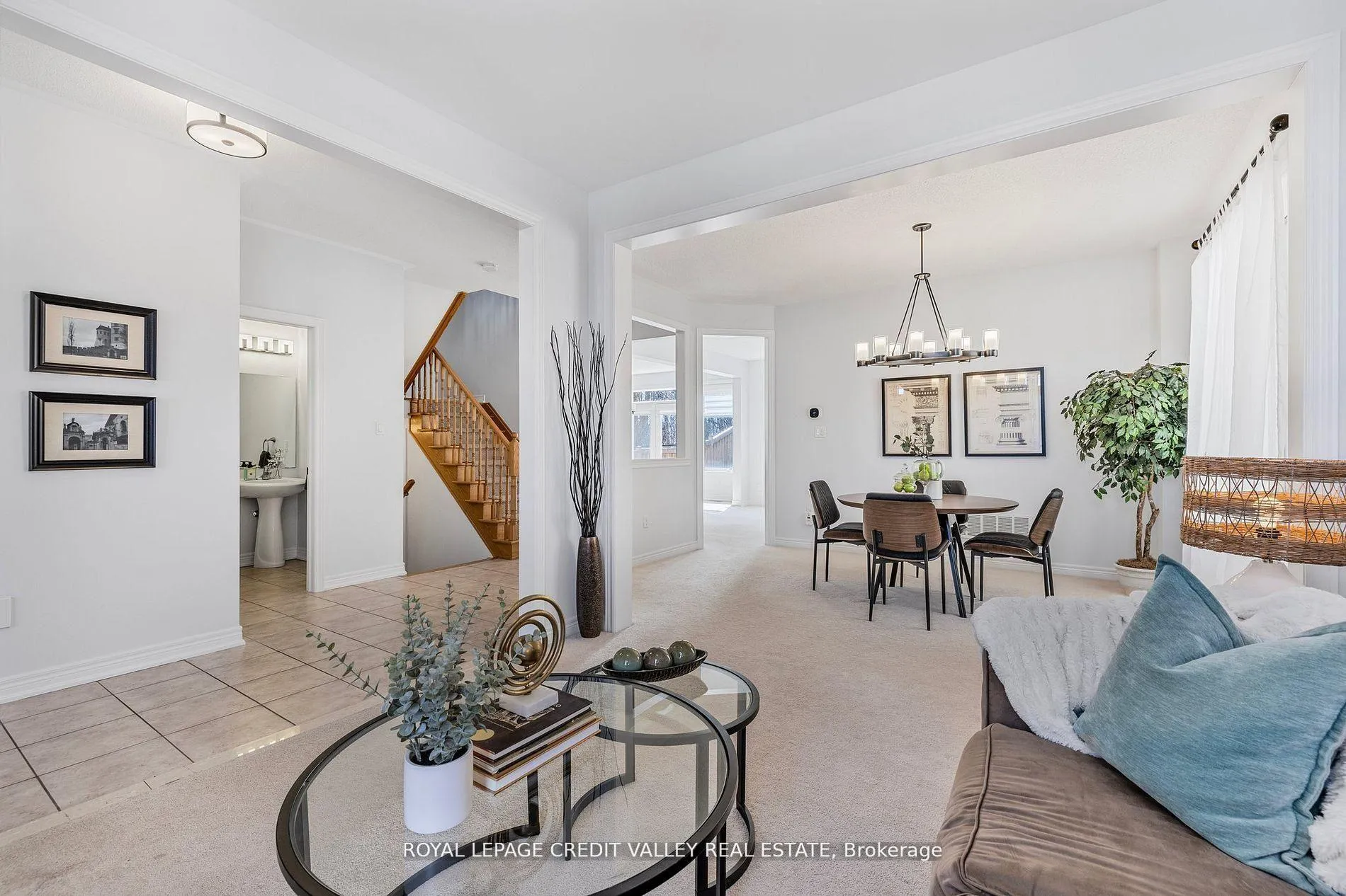 Photo 9 of 14 Larande Crt, Brampton, Bram West — HOMEH