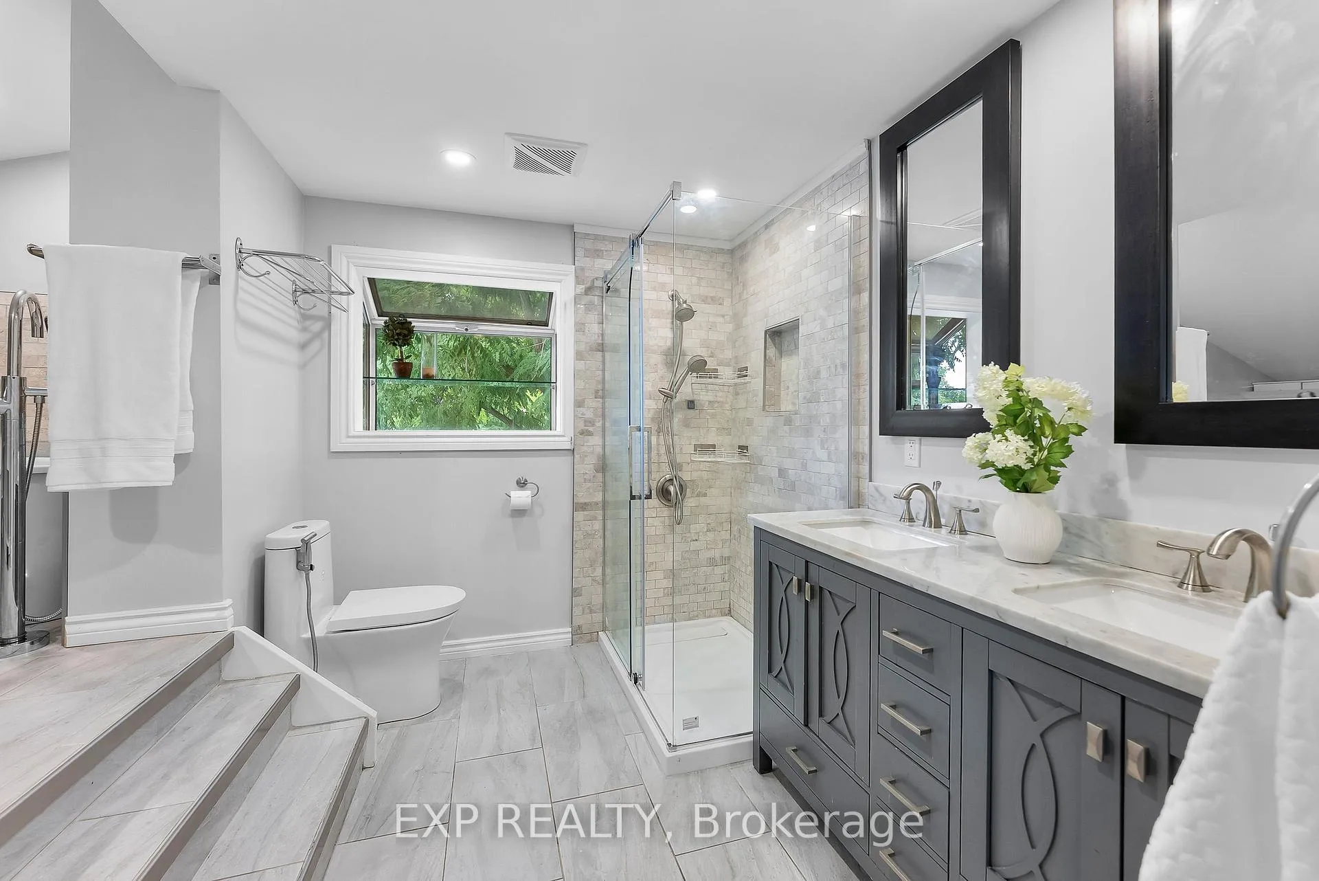 Photo 22 of 6937 Waterloo Dr, Niagara Falls, Casey — HOMEH