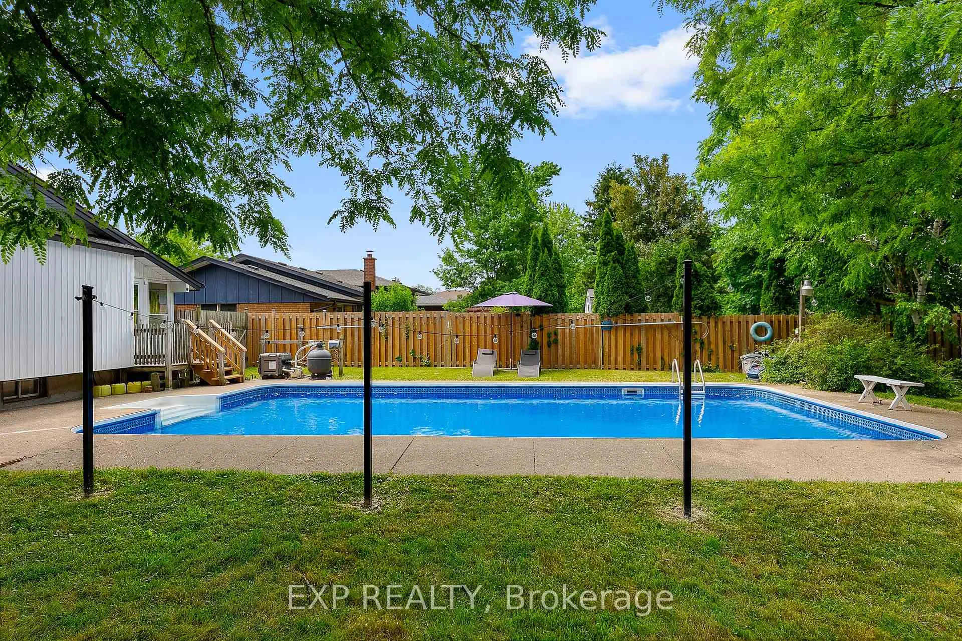 Photo 37 of 6937 Waterloo Dr, Niagara Falls, Casey — HOMEH