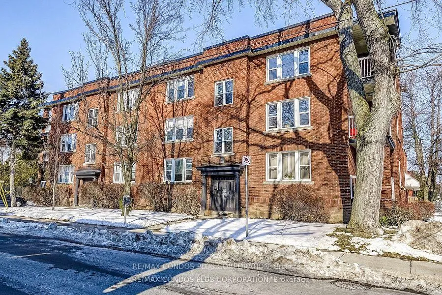 Photo 1 of Unit 5, 4 North Oval St, Hamilton, Westdale — HOMEH