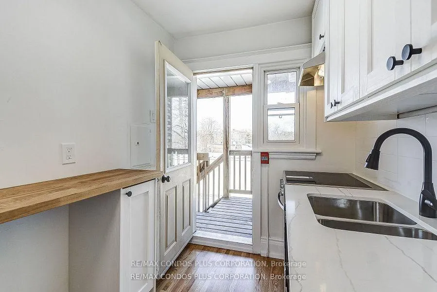 Photo 8 of Unit 5, 4 North Oval St, Hamilton, Westdale — HOMEH