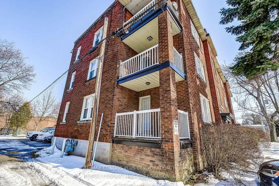 Photo 18 of Unit 5, 4 North Oval St, Hamilton, Westdale — HOMEH