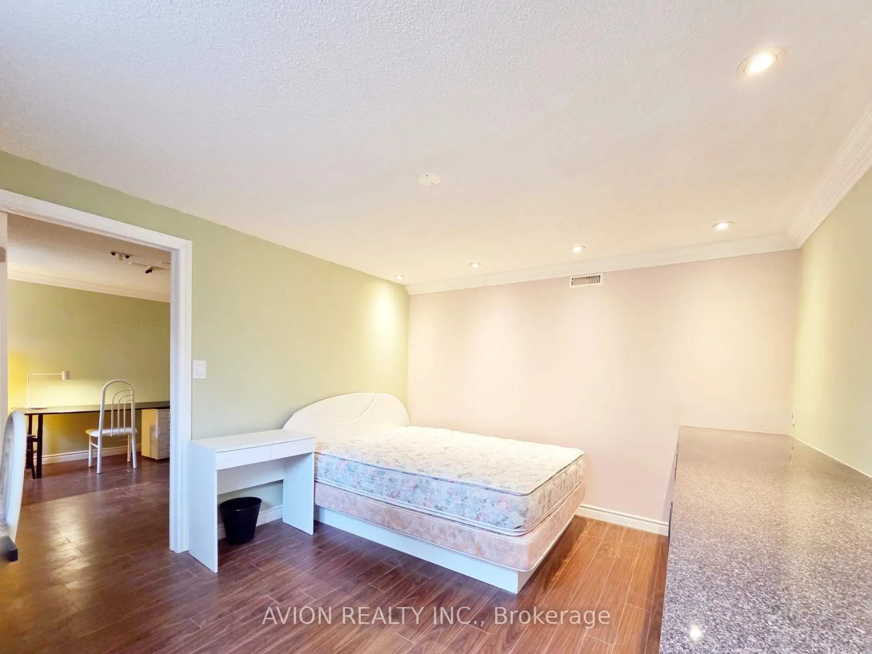 Photo 13 of Unit basement, 4 Reesorville Rd, Markham, Markham Village — HOMEH