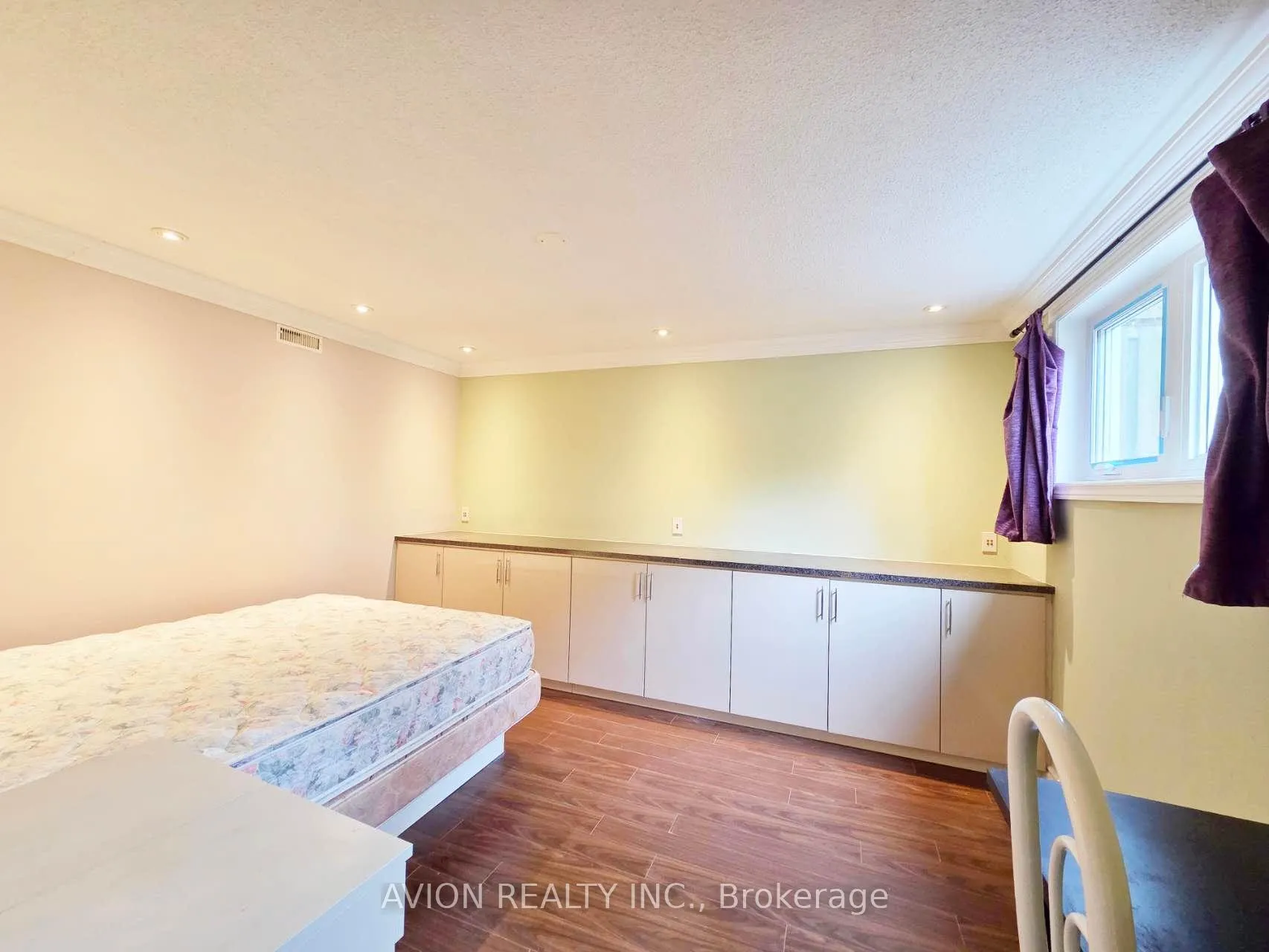Photo 14 of Unit basement, 4 Reesorville Rd, Markham, Markham Village — HOMEH