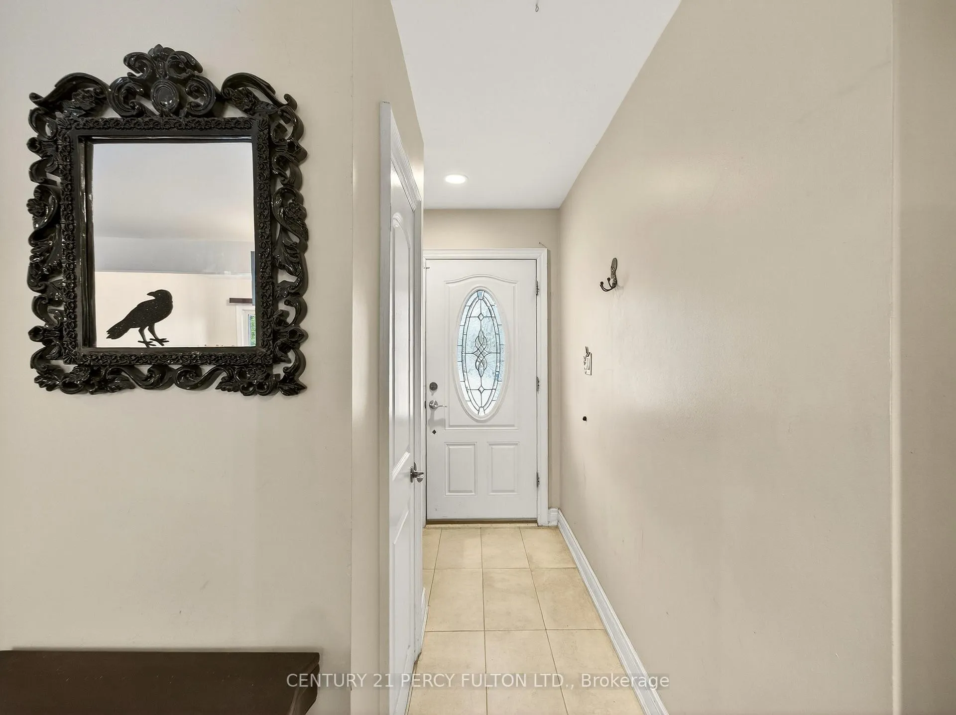 Photo 4 of 840 Bem Ave, Pickering, Bay Ridges — HOMEH