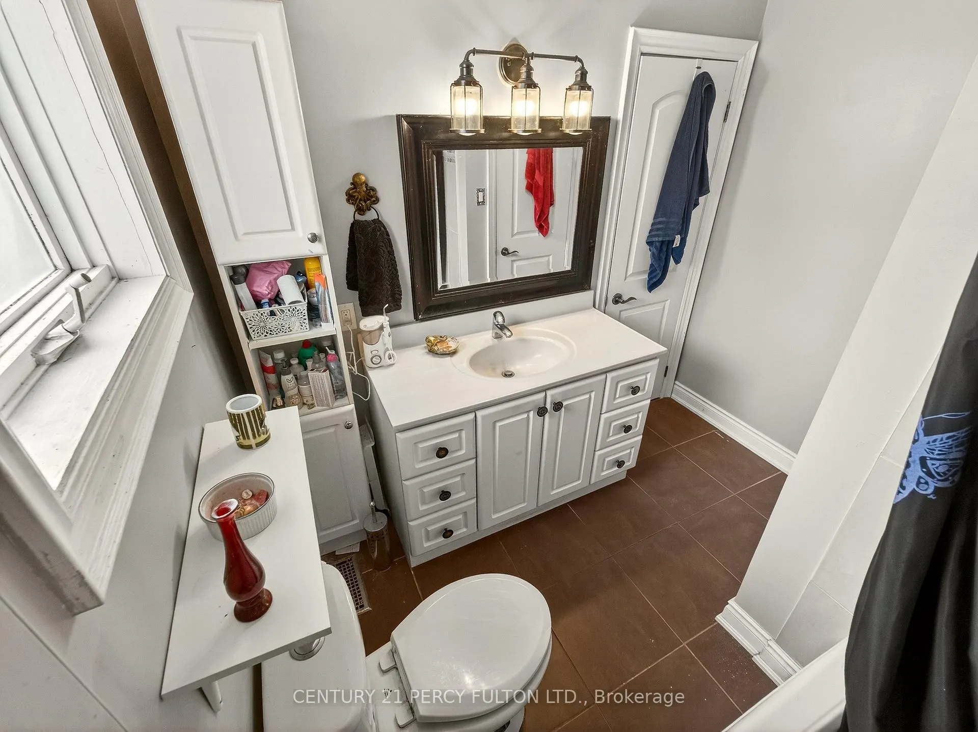 Photo 15 of 840 Bem Ave, Pickering, Bay Ridges — HOMEH