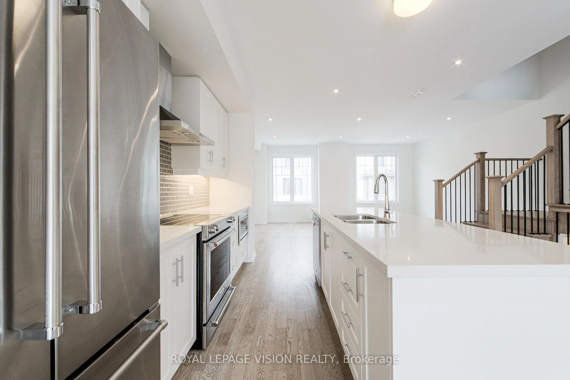 Photo 17 of 24 Folcroft St, Brampton, Credit Valley — HOMEH