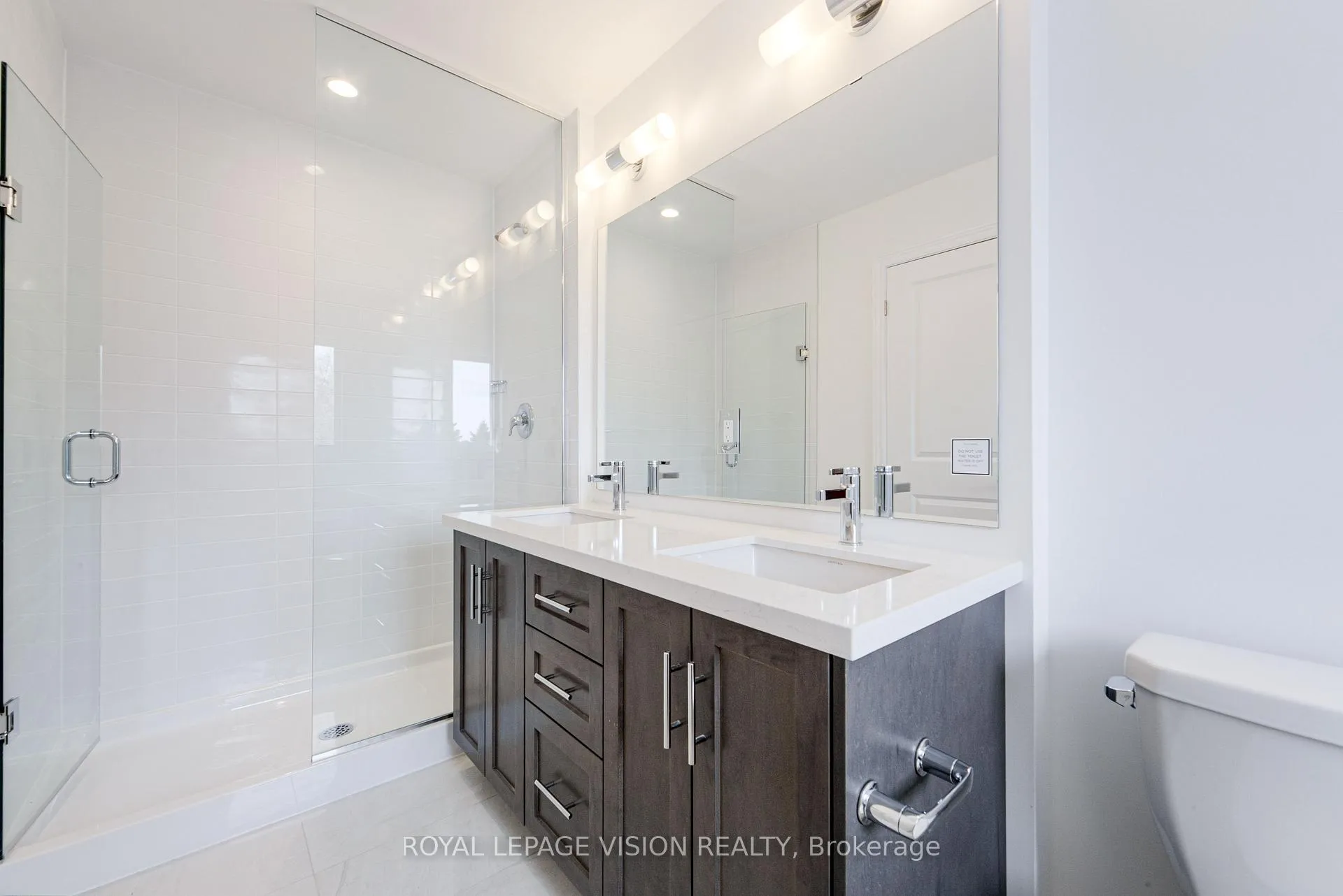 Photo 33 of 24 Folcroft St, Brampton, Credit Valley — HOMEH